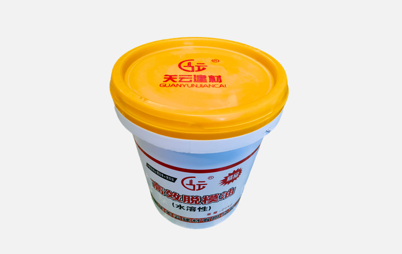 脫膜油的選擇與使用指南：從材質(zhì)適配到工藝優(yōu)化，提升加工效率